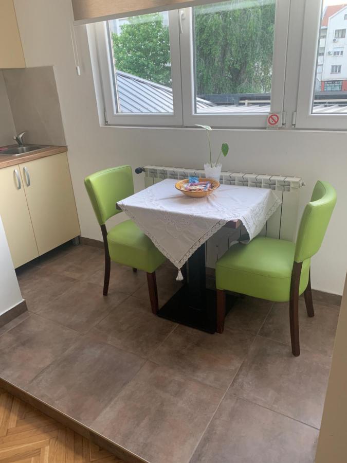 Apartman Fuerte 2 Bělehrad Exteriér fotografie