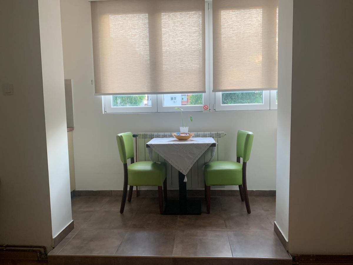 Apartman Fuerte 2 Bělehrad Exteriér fotografie