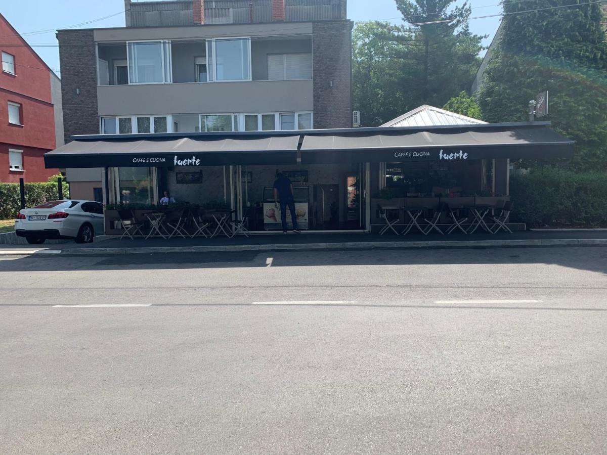 Apartman Fuerte 2 Bělehrad Exteriér fotografie